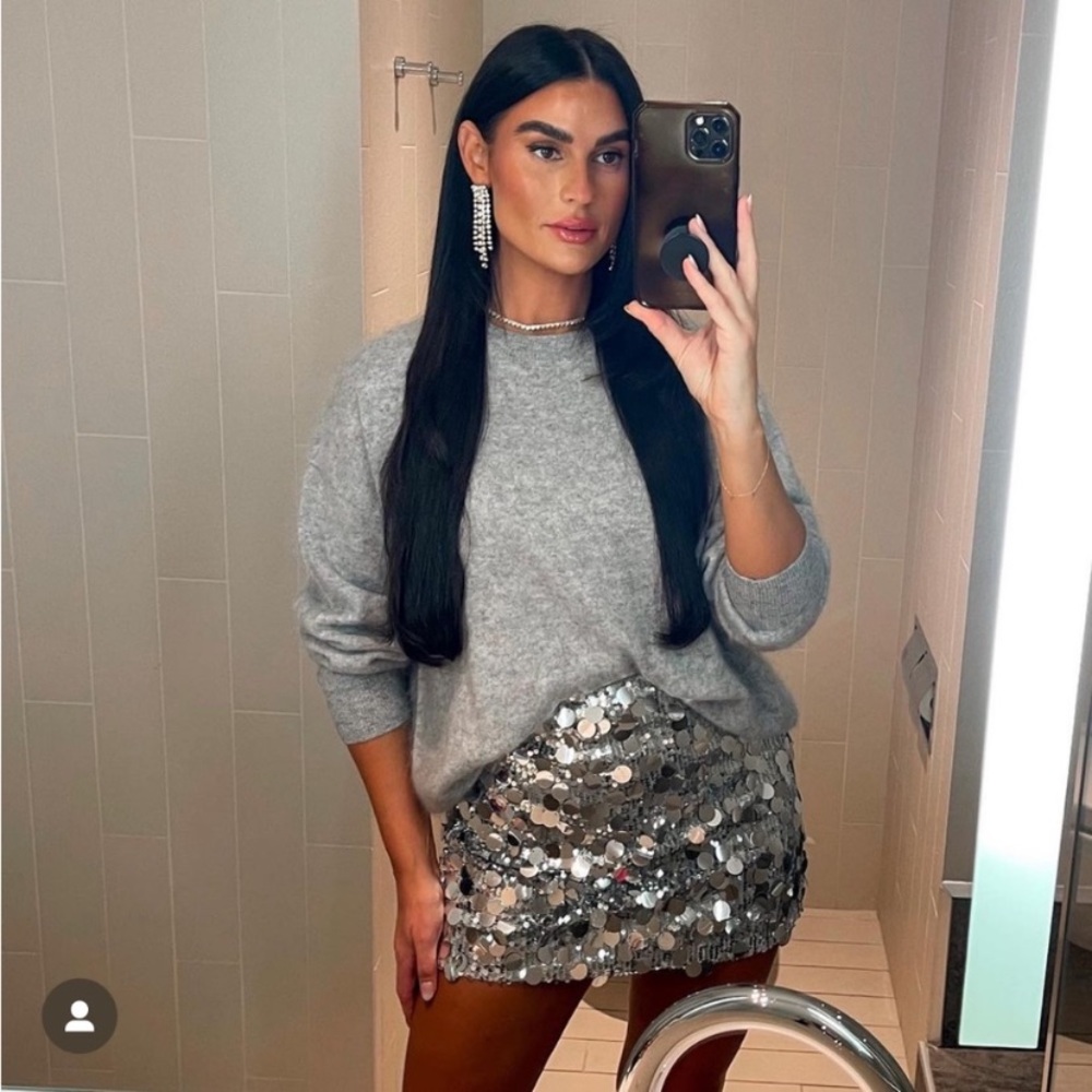 Zara SEQUIN MINI SKIRT - Picture 2 of 16